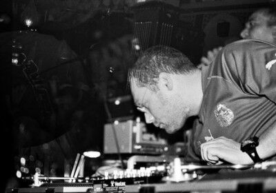 DJ image